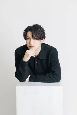 メンズ hoNua. 栄/透明感カラーのヘアスタイル