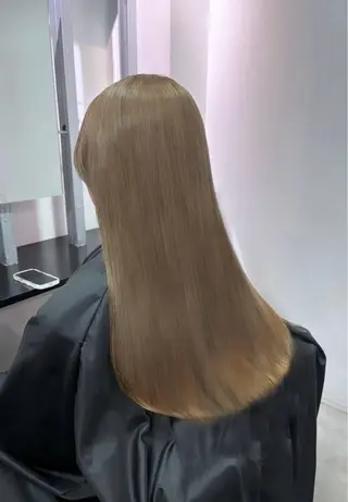 ロング カラー こまつ まりやのヘアスタイル