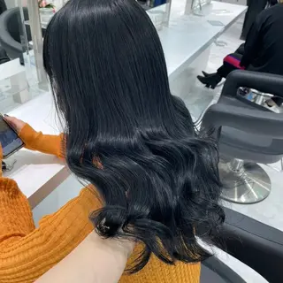 ロング カラー 【ﾐﾆﾓSALE】透 ける艶髪♡ストレートのヘアスタイル