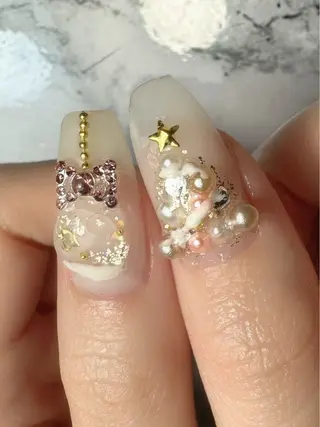 ネイル 新山 聖のネイルデザイン