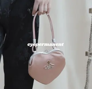 マツエク・マツパ mona 🎀韓国まつパ/眉毛のマツエク・マツパデザイン