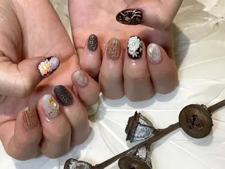 ショート m kaori𓃟のネイルデザイン