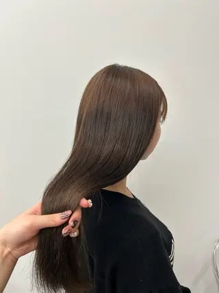 ロング カラー 木藤 優杏のヘアスタイル