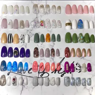 ネイル NEO Beauty Salon所属・𝐍𝐄𝐎 𝐉𝐔𝐑𝐈のネイルデザイン