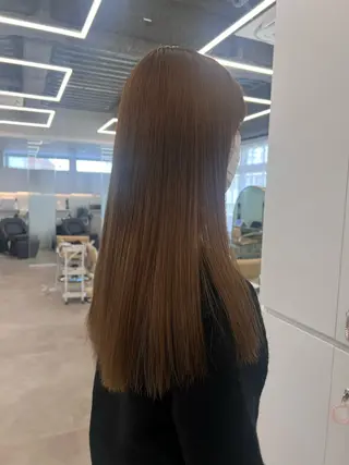 ロング ✨ブリーチ/顔周り レイヤー¦YUKA✨のヘアスタイル