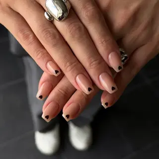 ネイル 藤村 美玖のネイルデザイン