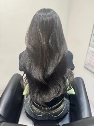 ロング カラー 韓国レイヤー➰北田 陸斗➰コテ巻きパーマのヘアスタイル