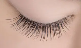 マツエク・マツパ 💜bora .のネイルデザイン