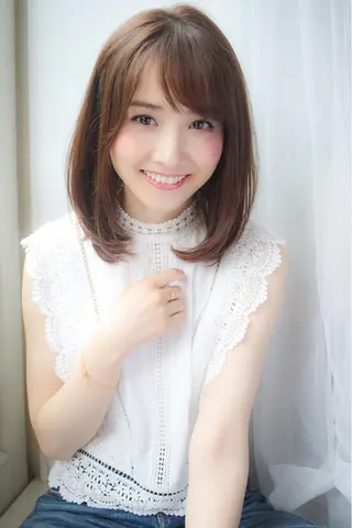 ミディアム うる艶/レイヤー 🪞池袋LAND🪞のヘアスタイル