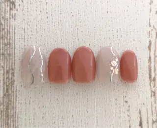 ショート ネイル ネイルサロン shikiのネイルデザイン