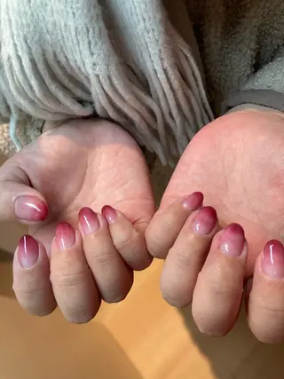 ネイル remplir所属・RANUN さおりのネイルデザイン