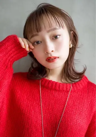 ミディアム SALOWIN所属・MA Iのヘアスタイル