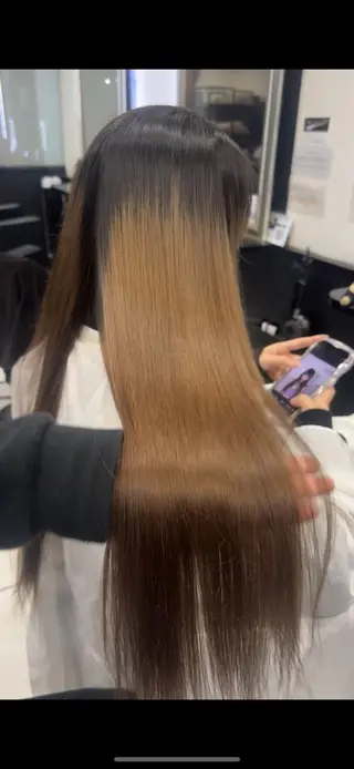 ロング 🦖店長🦖pino #しのだスペシャルのヘアスタイル