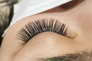 マツエク・マツパ lush&blow JIJI所属・lush&blow JIJIのエステ・リラクイメージ