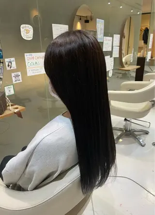 ロング カラー ４ｃｍ諸江店所属・澤野 祐羽のヘアスタイル
