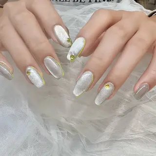 ネイル 新井 ひなののネイルデザイン