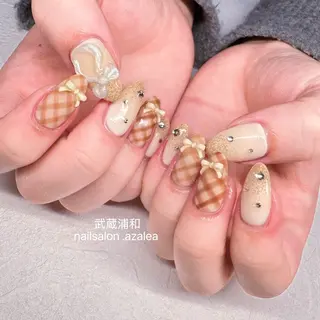 ネイル R inのネイルデザイン