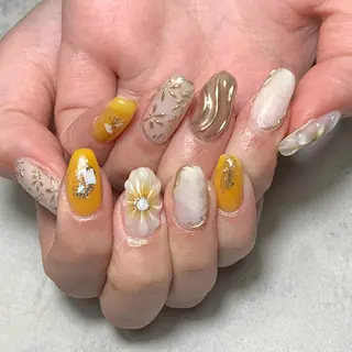 ネイル atelier　FIORITURA所属・FIORITURA aiのネイルデザイン