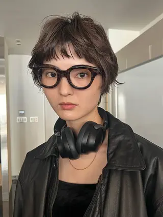 ショート 小林 美咲のヘアスタイル