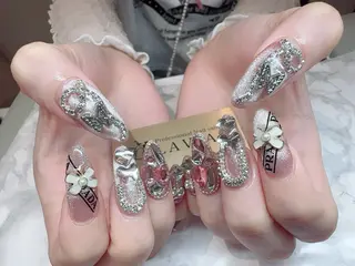 ネイル LAVIAS【 ラヴィアス】yunoのネイルデザイン