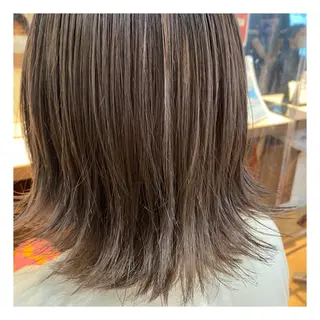 ミディアム カラー 🦖稲葉菜月🦖 異動しましたのヘアスタイル