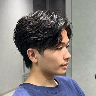 ショート パーマ メンズ フェザーパーマ職人 🪶ryosukeのヘアスタイル