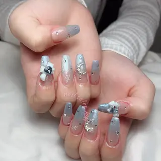 ネイル 💕鈴木ユリ パラジェル/オフ無料のネイルデザイン