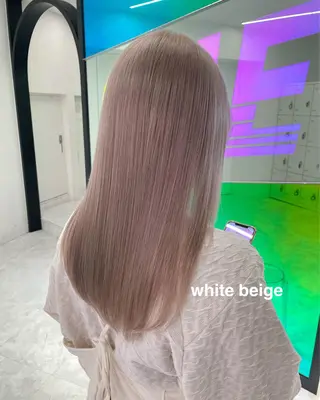 セミロング 💗🤍透明感カラー 🤍💗kanonのヘアスタイル