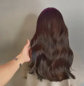 セミロング カラー パーマ ヘアアレンジ 二ヶ月綺麗が続く デザイン/星野六三四のヘアスタイル