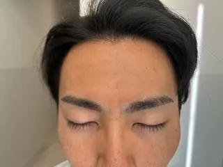 アイブロウ mariko まりこのヘアスタイル