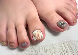 ネイル 【DELICAT】 溝の口店　KUMIのネイルデザイン