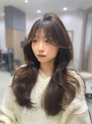 ロング 映える顔まわり/前髪 特化 💗 ユキマのヘアスタイル