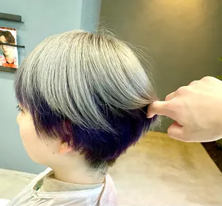 ショート 艶髪・透明感カラー・ 韓国ヘア・Yuriのヘアスタイル