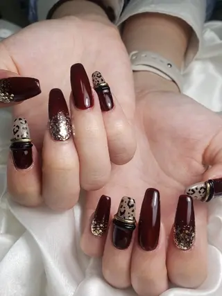 ネイル ビジュード ネイルのネイルデザイン