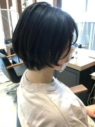 ショート ディレクター ノナカのヘアスタイル