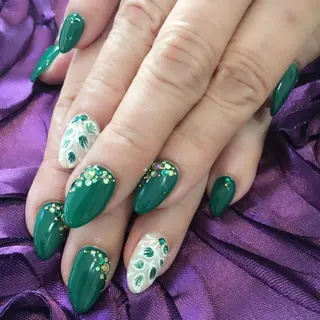 ネイル Angeailes〜アンジュエール〜所属・開運ネイル Angeailesのネイルデザイン