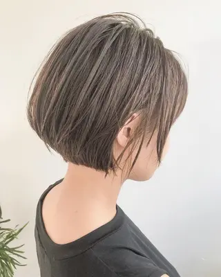 ショート ショート/レイヤー なら石井知希のヘアスタイル