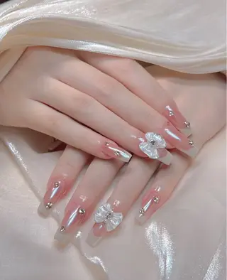 ネイル D-BEAUTY Nailsalonのネイルデザイン