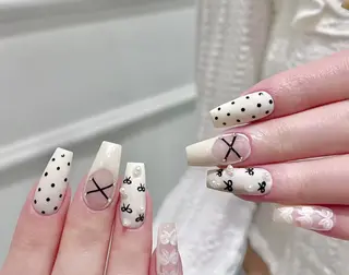 ネイル D-BEAUTY Nailsalonのネイルデザイン