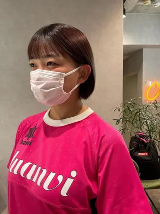 ショート カラー ナチュラル透明感🌱 小山美樹子のヘアスタイル