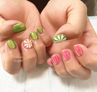 ネイル 石野 広佳のネイルデザイン