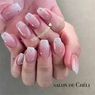 ネイル salon de Chéli所属・salon de Cheliのネイルデザイン