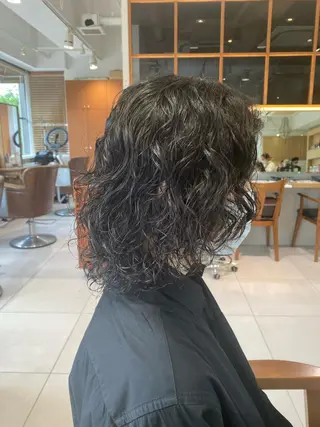 ミディアム カラー パーマ ヘアアレンジ メンズ メンズパーマの巨匠 鈴木純のヘアスタイル