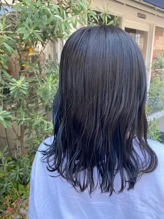 カラー HOLIDAYS🌿 マナのヘアスタイル