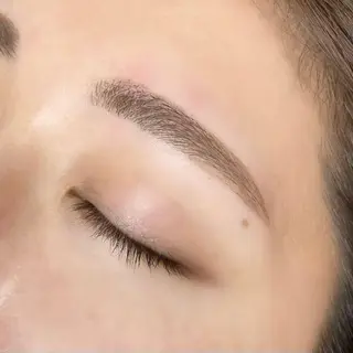 アイブロウ shima .･*’’‧✧̣̇‧の眉毛・アイブロウイメージ