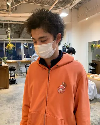 ショート メンズ グランジヘア 無造作ヘアHYUGAのヘアスタイル