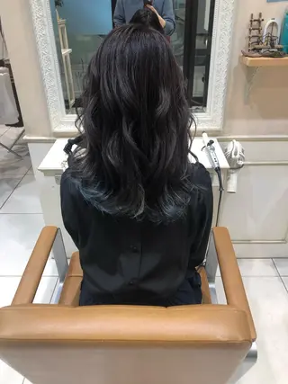 セミロング カラー ツヤ髪カラー💎 佐藤あきのヘアスタイル