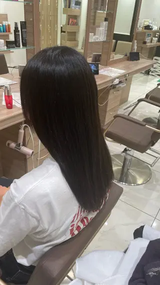 セミロング ハイトーン募集中 💜✝️荒川優輝のヘアスタイル