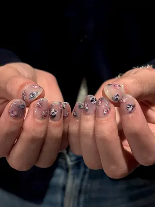 ネイル SALON VILLAGE AOYAMA 2nd所属・mo chiのネイルデザイン