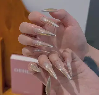 ネイル Oomiya 服部のネイルデザイン